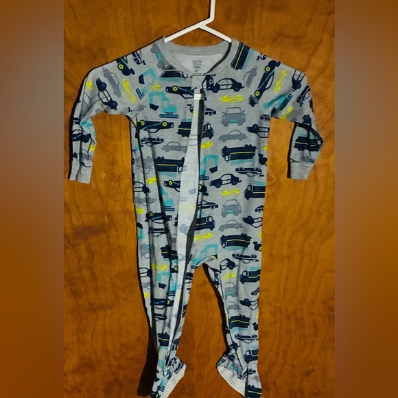 NWOT Just for You By Carters Onzies Playful Car Print Footie - Picture 1 of 4